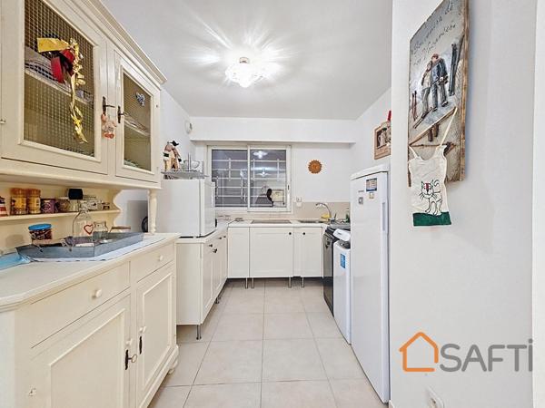 Beausoleil frontière Monaco - 3P traversant 50m2, Double box fermé