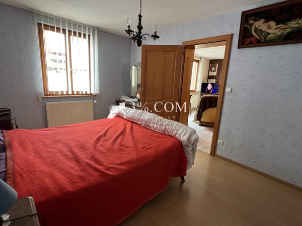 Maison 8 pièce(s) 5 chambre(s) 260 m²