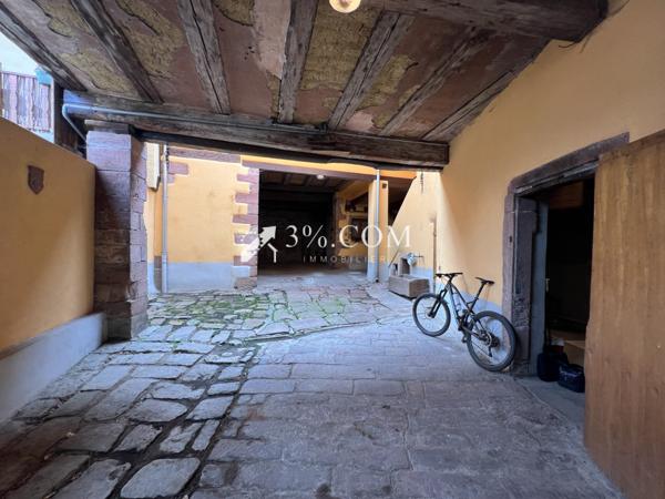 Maison 8 pièce(s) 5 chambre(s) 260 m²