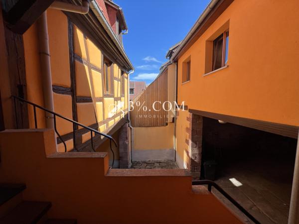 Maison 8 pièce(s) 5 chambre(s) 260 m²