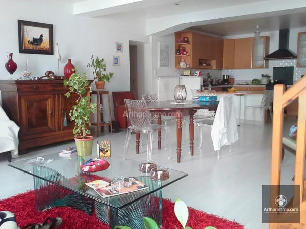 Vente Appartement 7 pièces 220 m2 à Roanne