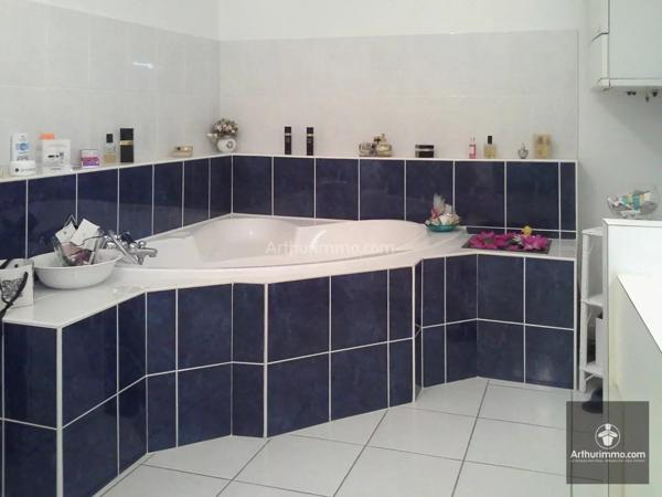 Vente Appartement 7 pièces 220 m2 à Roanne