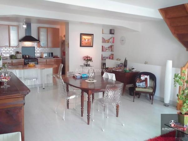 Vente Appartement 7 pièces 220 m2 à Roanne