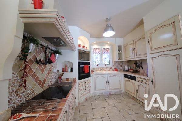 Maison à vendre 6 pièces 146 m² Pernes-les-Fontaines