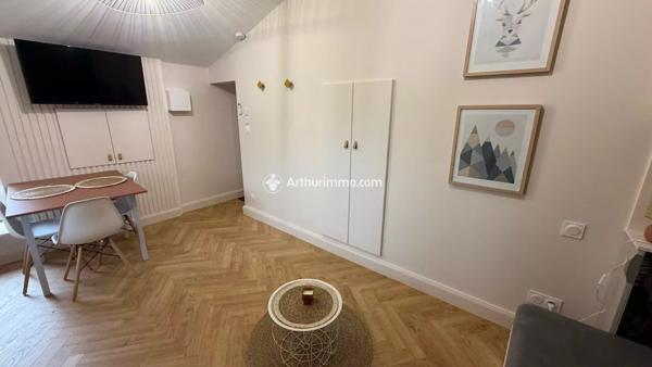 Location Appartement 1 pièces 17 m2 à Millau