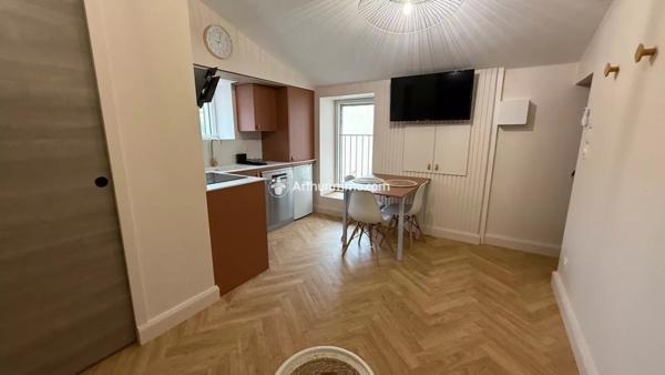 Location Appartement 1 pièces 17 m2 à Millau
