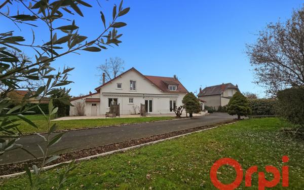 Maison à vendre    5 pièces • 272 m2 Avord