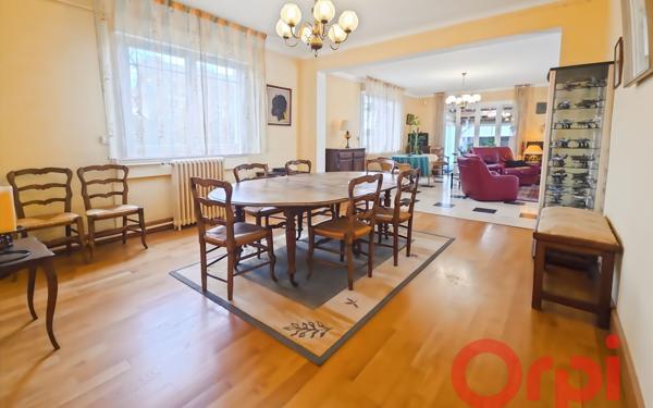 Maison à vendre    5 pièces • 272 m2 Avord