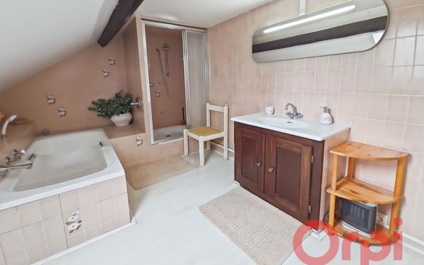 Maison à vendre    5 pièces • 272 m2 Avord