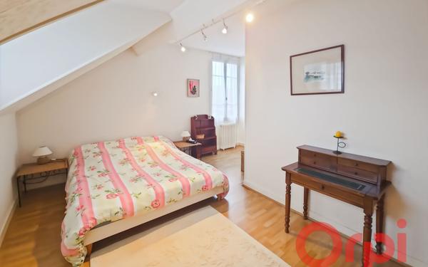 Maison à vendre    5 pièces • 272 m2 Avord