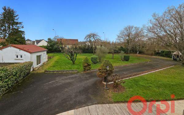 Maison à vendre    5 pièces • 272 m2 Avord