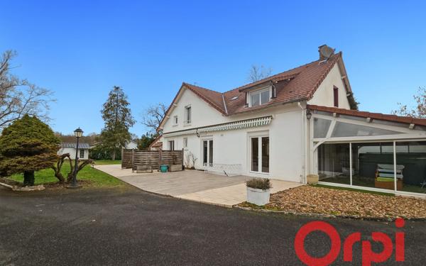 Maison à vendre    5 pièces • 272 m2 Avord