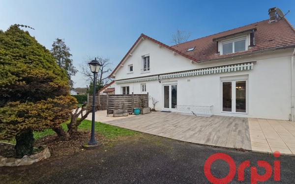 Maison à vendre    5 pièces • 272 m2 Avord