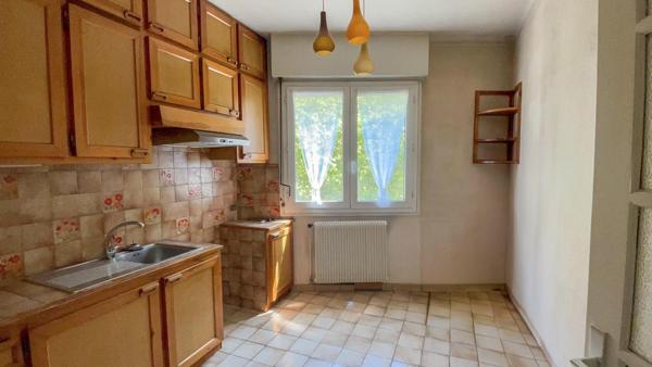 VUE SUR LA CATHEDRALE ST ETIENNE