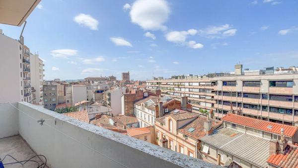 VUE SUR LA CATHEDRALE ST ETIENNE