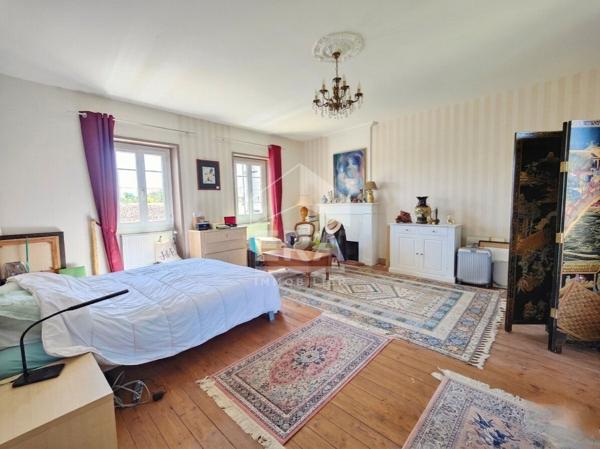 A vendre maison Saint Meme Les Carrieres 6 pièce(s) 162 m2