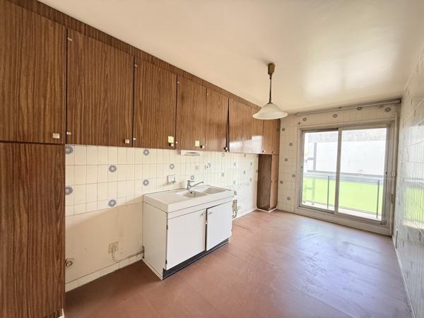 146 m² à Chamalières - Garage, 2 parkings et balcon filant