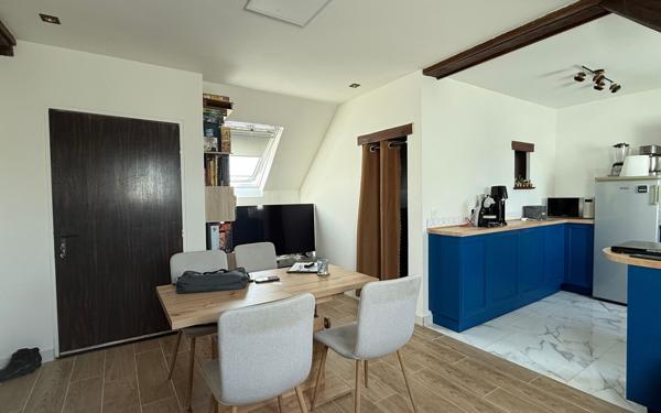 Appartement à vendre    1 pièce • 32 m2 Jouy-le-Châtel