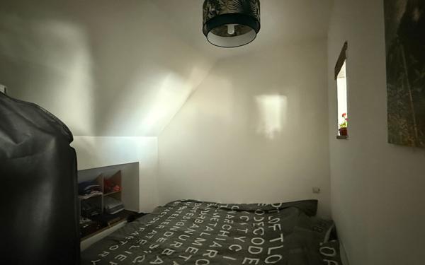 Appartement à vendre    1 pièce • 32 m2 Jouy-le-Châtel