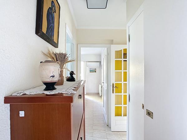 Appartement 3 pièces ? résidence avec piscine à Antibes Peyregoue