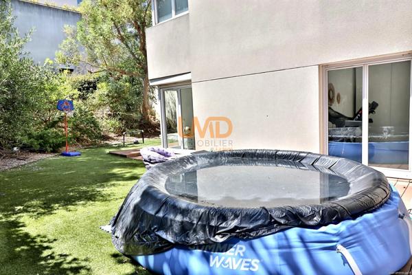 Trois chambres, grand jardin, aucun travaux, accès autoroutier aisés.