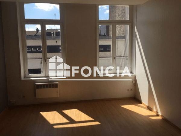 Location Appartement 2 pièces 27.12 m² - 15 RUE CAUMARTIN Lille 59000