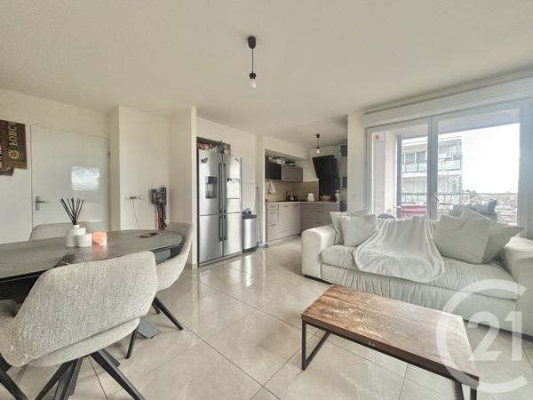 Appartement F4 à vendre  4 pièces - 72,28 m2 ATHIS MONS - 91