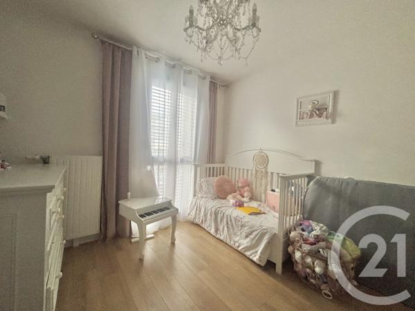 Appartement F4 à vendre  4 pièces - 72,28 m2 ATHIS MONS - 91