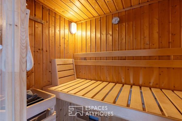 Maison familiale avec piscine et vue panoramique sur les monts