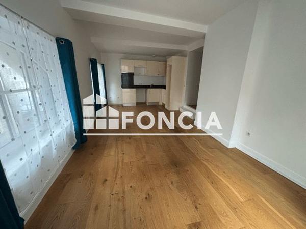 Location Appartement 2 pièces 55.9 m² - 34 RUE DE LA MORINIERE Dieppe 76200