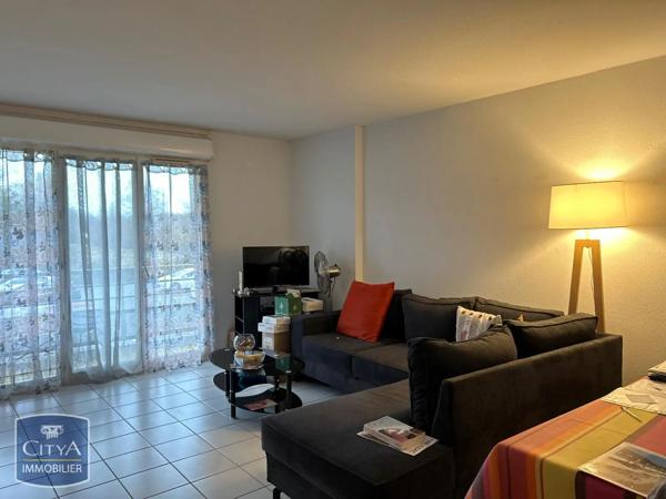 Appartement à louer 2 pièces 48.72m²