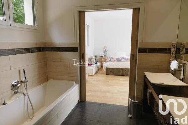 Maison à vendre 8 pièces 330 m² Saint-Fargeau-Ponthierry