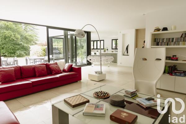 Maison à vendre 8 pièces 330 m² Saint-Fargeau-Ponthierry