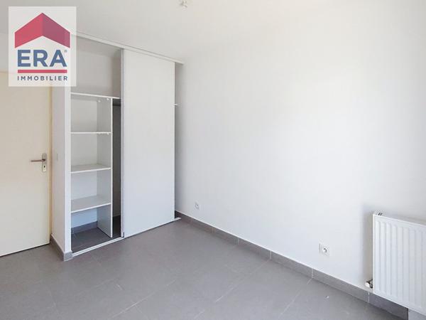 A VENDRE  MARSEILLE 13013 ST JEROME APPARTEMENT TYPE4 AVEC TERRASSE,JARDIN,PLACES DE PARKING.