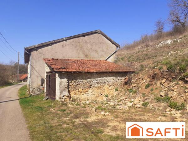 Ancien lieu d'élevage, à la campagne.