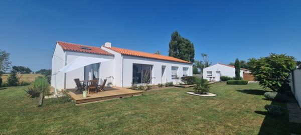 Maison à vendre 6 pièces de 133 m²