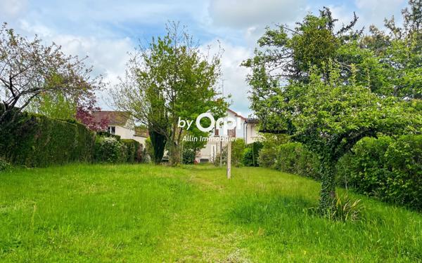 Maison à vendre    4 pièces •  Montluçon