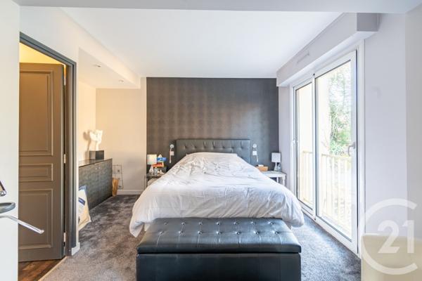 Appartement à vendre  7 pièces - 180,68 m2 LAVAL - 53