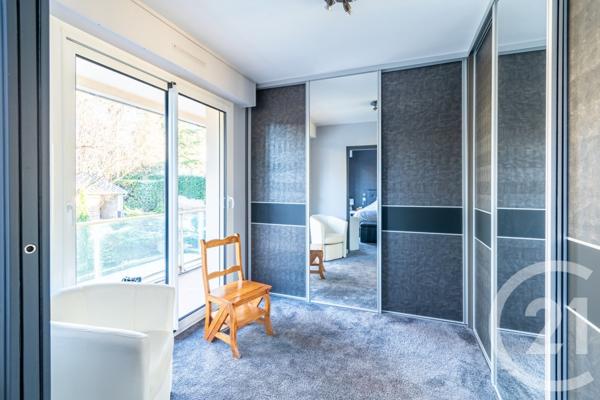 Appartement à vendre  7 pièces - 180,68 m2 LAVAL - 53
