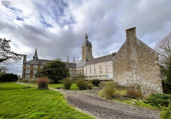 Grande propriété à vendre à Saint-James dans la Manche (50240), ref : 12541/2265