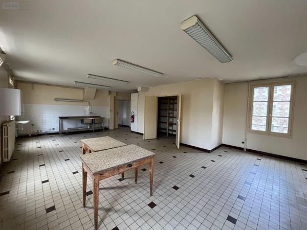 Grande propriété à vendre à Saint-James dans la Manche (50240), ref : 12541/2265