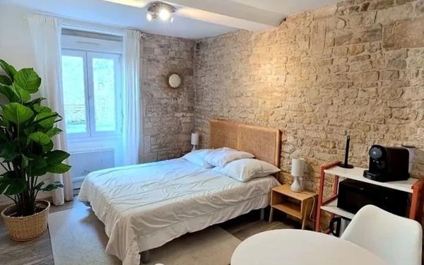 Appartement à louer    1 pièce •  Caen