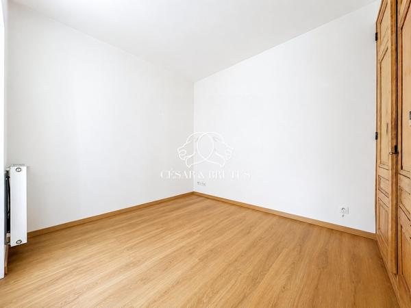 HYPER CENTRE – T2 – 41.6m² – BON ETAT – AU CALME