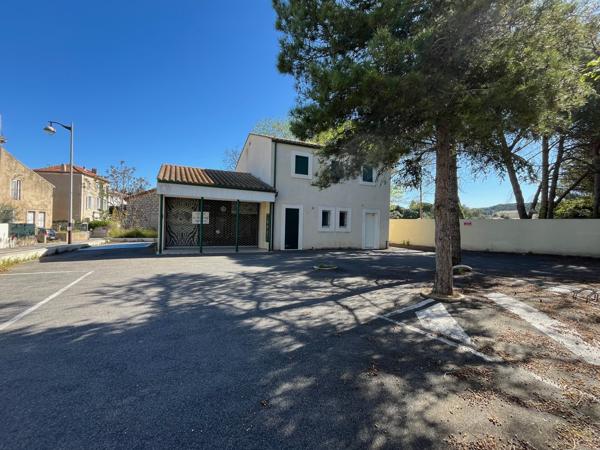 150 m² LOCAL COMMERCIAL 97 M² + HABITATION 50 M²