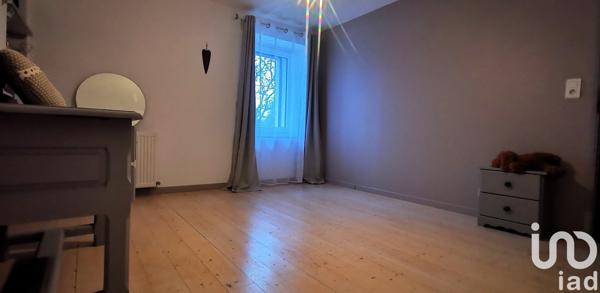 Maison 6 pièces de 150 m² à Le Clerjus (88240)