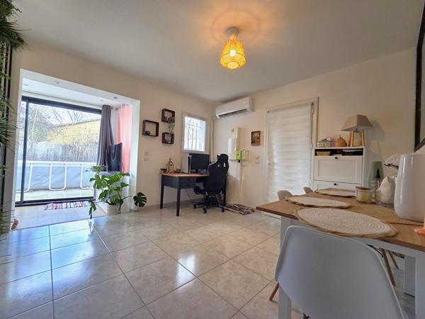 Achat vente var proche toulon solliès appartement re-de-villa rez-de-chaussée rez-de-jardin