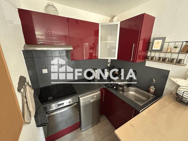 Location Appartement meublé 2 pièces 39.69 m² - PLAGE DE TRESTRAOU Perros Guirec 22700