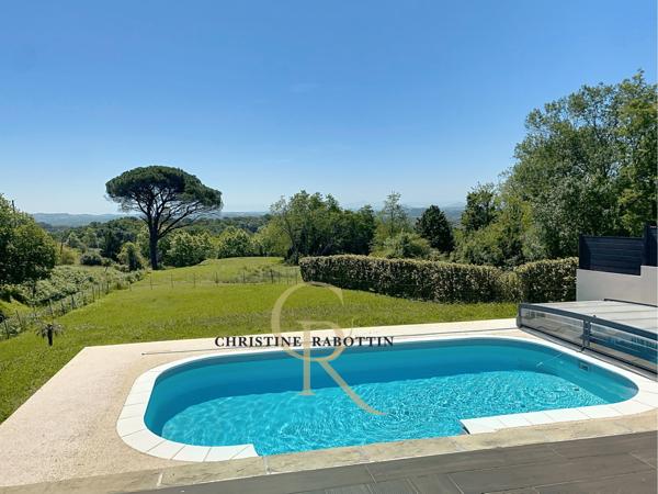 Bayonne (64100) Maison contemporaine avec vue sur les montagnes proche de Bayonne