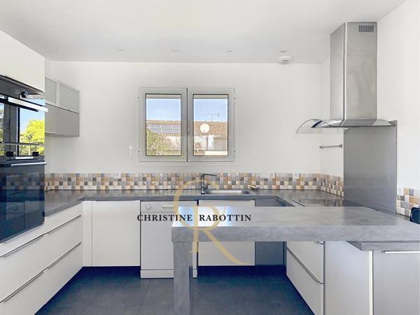 Bayonne (64100) Maison contemporaine avec vue sur les montagnes proche de Bayonne