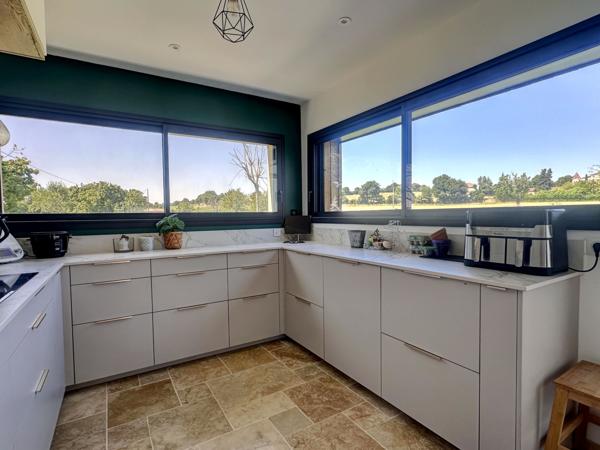 Villeneuve-sur-Lot (47300) Villeneuve-sur-Lot – Élégance, confort et art de vivre